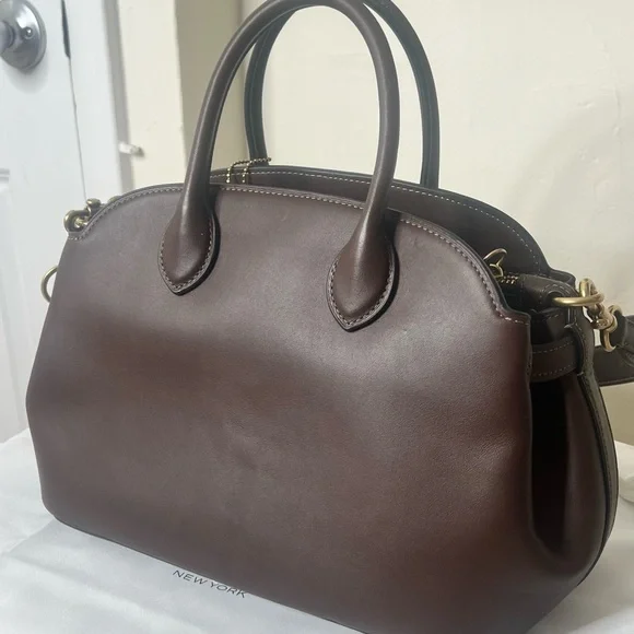 Coach Empire 28 Maple with gold hardware. - Picture 12 of 16